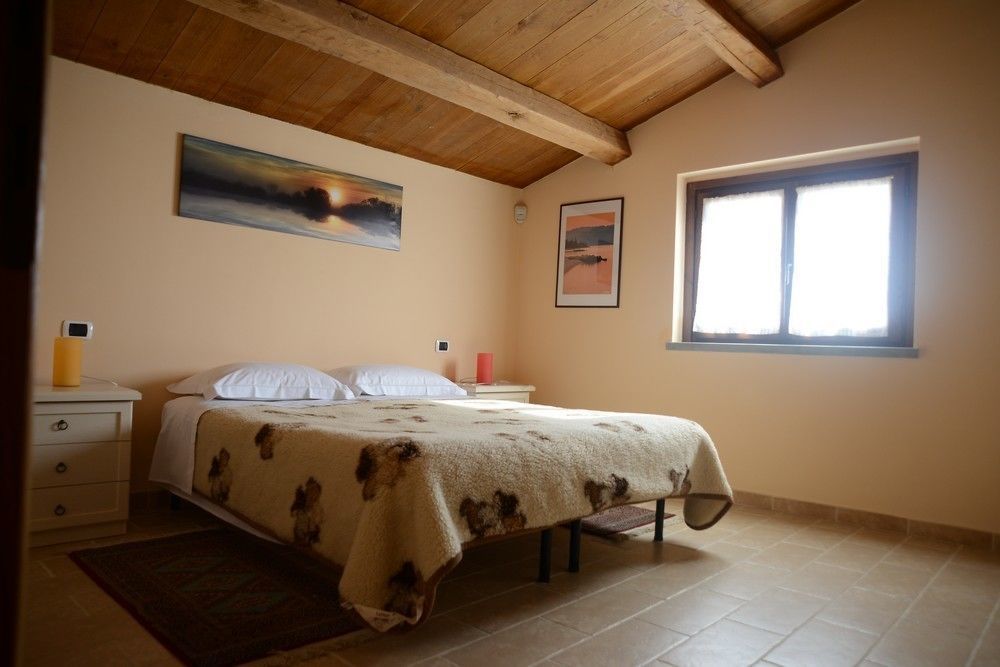 Colle Delle Meraviglie Fratticciola Selvatica Bagian luar foto