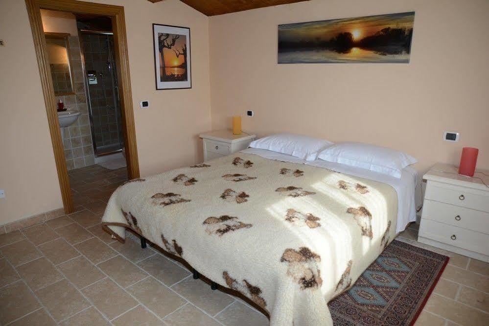 Colle Delle Meraviglie Fratticciola Selvatica Bagian luar foto